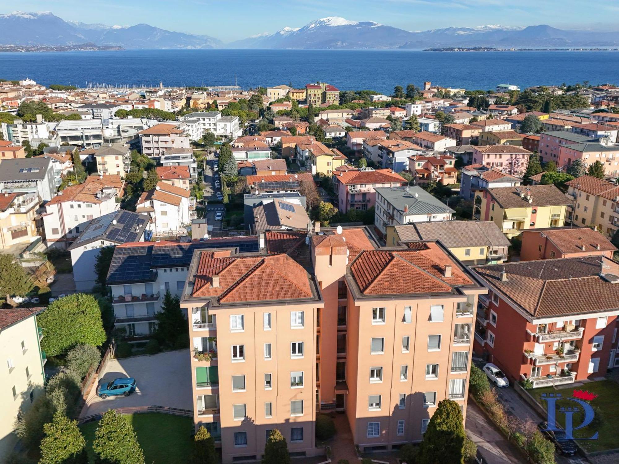 Appartement Desenzanoloft Official Partner Marriott Homes & - Window Of Family With Parking Spot *