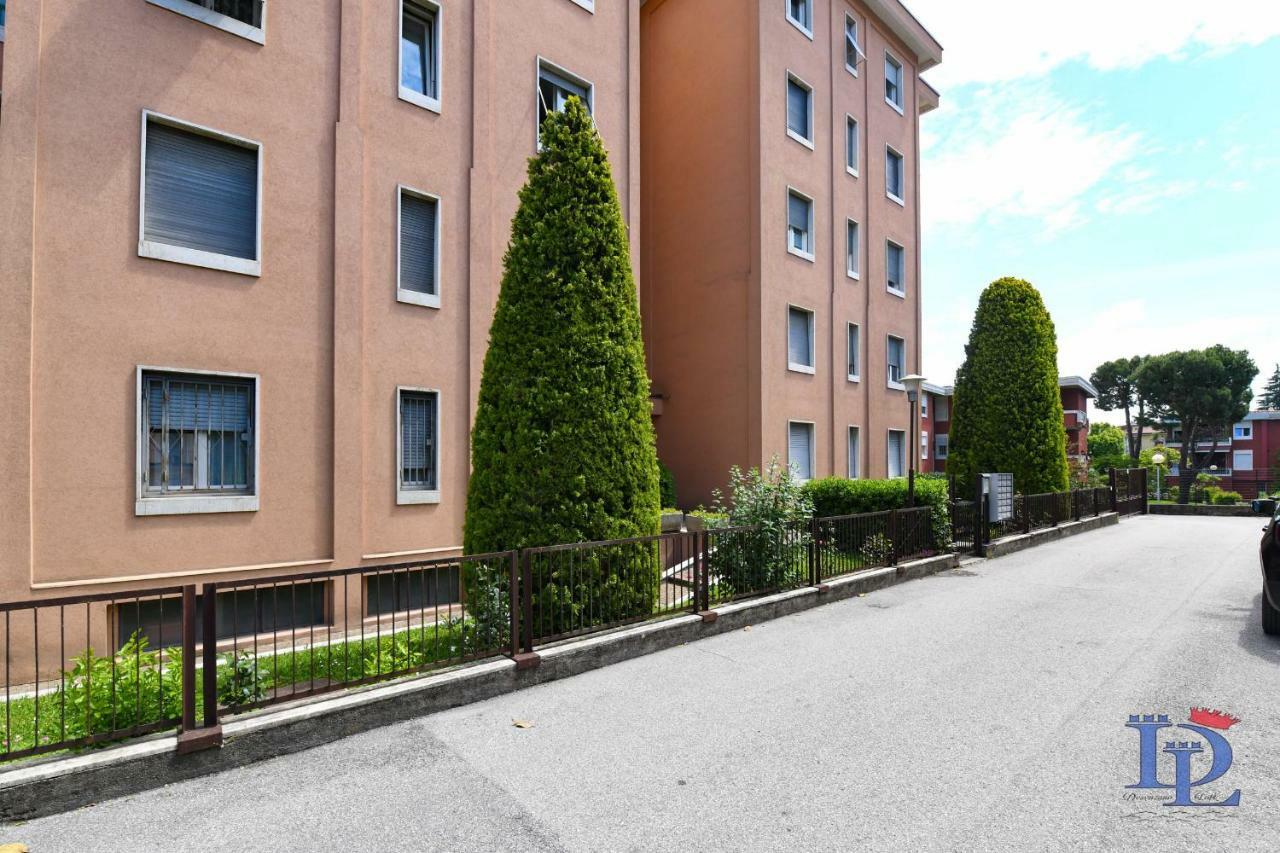Desenzanoloft Official Partner Marriott Homes & - Window Of Family With Parking Spot Appartement